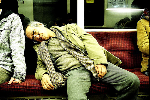 snoring sleep apnoea daytime tiredness fatigue